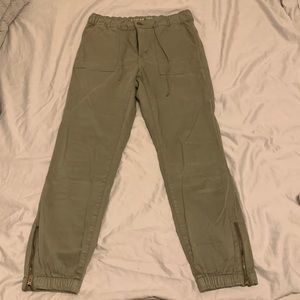 American Eagle Joggers